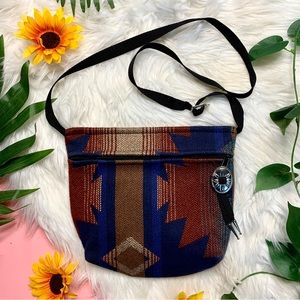 Western Crossbody Purse Bolo Tie Zipper Pull